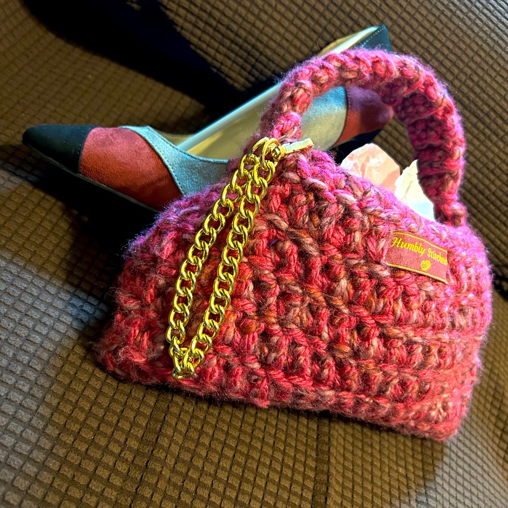Humbly Stitched Handbag (Pink)
